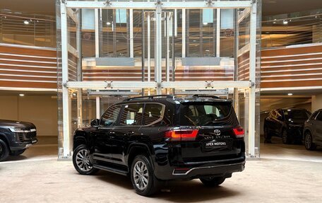 Toyota Land Cruiser, 2026 год, 15 400 000 рублей, 13 фотография