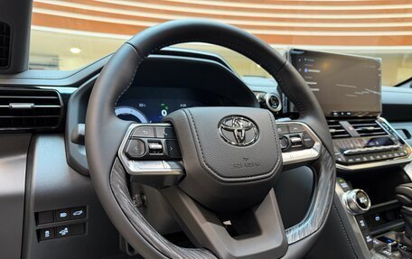 Toyota Land Cruiser, 2026 год, 15 400 000 рублей, 29 фотография