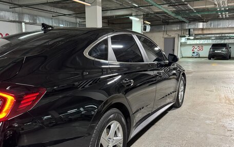 Hyundai Sonata VIII, 2020 год, 2 400 000 рублей, 4 фотография