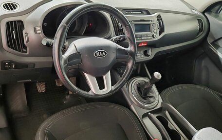 KIA Sportage III, 2010 год, 999 000 рублей, 12 фотография