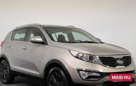 KIA Sportage III, 2010 год, 999 000 рублей, 3 фотография