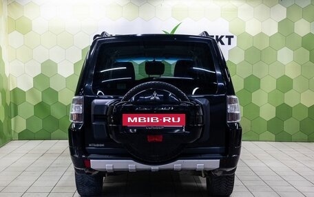 Mitsubishi Pajero IV, 2013 год, 2 149 000 рублей, 4 фотография
