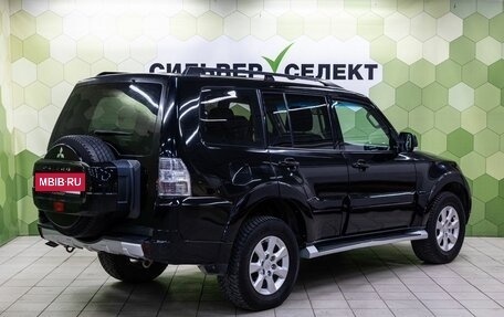 Mitsubishi Pajero IV, 2013 год, 2 149 000 рублей, 2 фотография