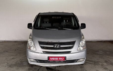 Hyundai Grand Starex Grand Starex I рестайлинг 2, 2008 год, 935 000 рублей, 2 фотография