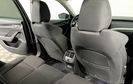Skoda Octavia IV, 2021 год, 2 220 000 рублей, 15 фотография