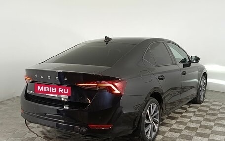 Skoda Octavia IV, 2021 год, 2 220 000 рублей, 7 фотография