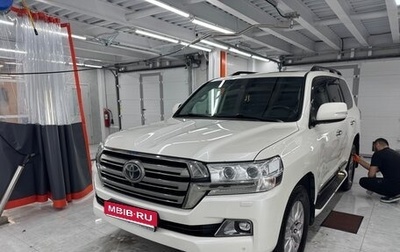 Toyota Land Cruiser 200, 2018 год, 6 800 000 рублей, 1 фотография