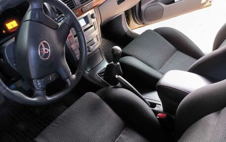 Toyota Avensis III рестайлинг, 2007 год, 850 000 рублей, 6 фотография