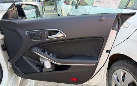 Mercedes-Benz CLA, 2015 год, 1 150 000 рублей, 23 фотография