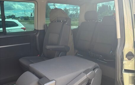 Volkswagen Multivan T5, 2006 год, 2 350 000 рублей, 9 фотография