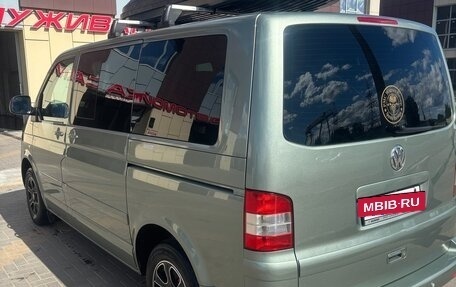 Volkswagen Multivan T5, 2006 год, 2 350 000 рублей, 7 фотография