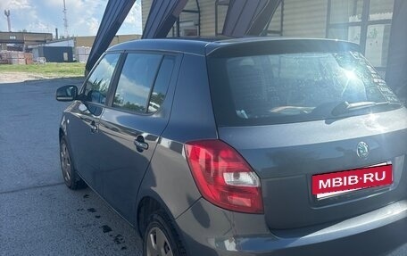 Skoda Fabia II, 2012 год, 550 000 рублей, 3 фотография