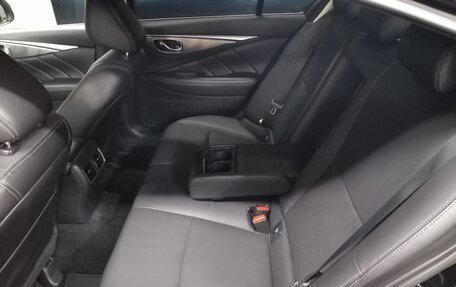 Infiniti Q50 I рестайлинг, 2018 год, 2 550 000 рублей, 16 фотография