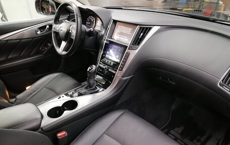 Infiniti Q50 I рестайлинг, 2018 год, 2 550 000 рублей, 18 фотография