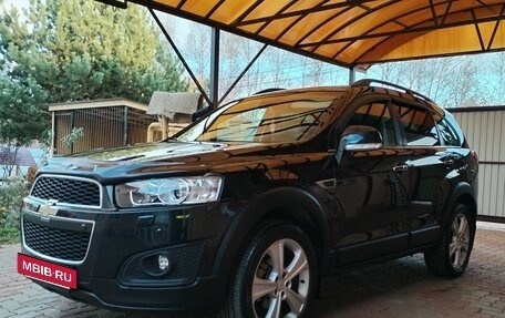 Chevrolet Captiva I, 2013 год, 1 290 000 рублей, 2 фотография