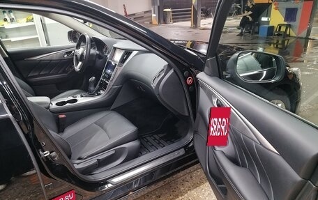 Infiniti Q50 I рестайлинг, 2018 год, 2 550 000 рублей, 17 фотография