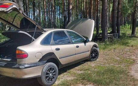 Renault Laguna II, 2000 год, 169 000 рублей, 3 фотография