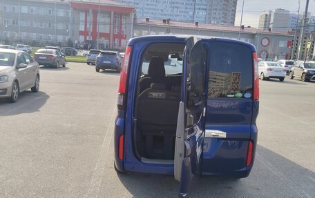 Honda Stepwgn IV, 2016 год, 1 400 000 рублей, 3 фотография