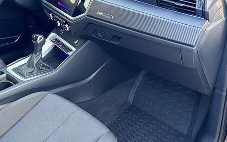 Audi Q3 Sportback, 2023 год, 2 700 000 рублей, 29 фотография
