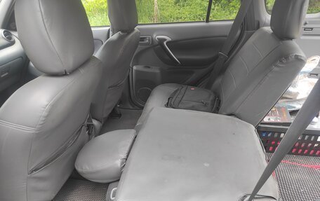 Toyota RAV4, 2002 год, 680 000 рублей, 16 фотография