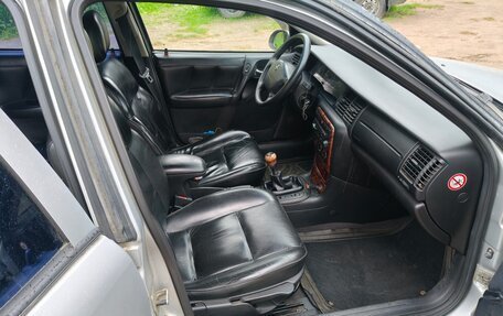 Opel Vectra B рестайлинг, 2000 год, 155 000 рублей, 10 фотография