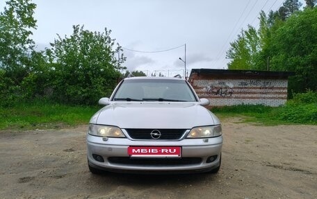 Opel Vectra B рестайлинг, 2000 год, 155 000 рублей, 6 фотография
