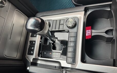 Toyota Land Cruiser 200, 2018 год, 6 800 000 рублей, 11 фотография