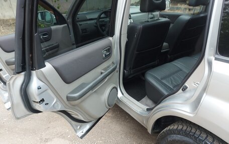 Nissan X-Trail, 2005 год, 565 000 рублей, 13 фотография