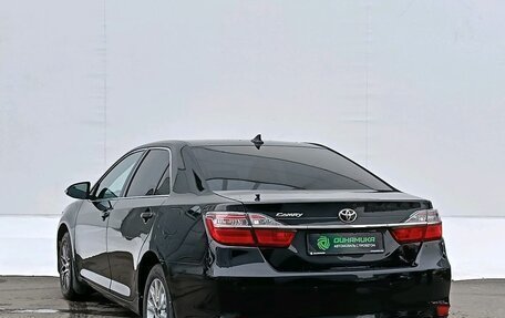 Toyota Camry, 2017 год, 1 665 000 рублей, 7 фотография