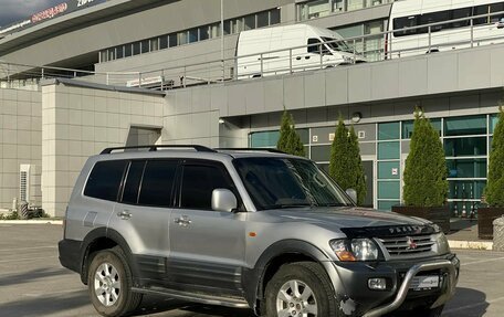 Mitsubishi Pajero III рестайлинг, 2002 год, 720 000 рублей, 1 фотография