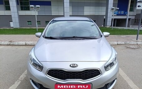 KIA cee'd III, 2013 год, 1 030 000 рублей, 2 фотография
