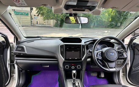 Subaru XV II, 2018 год, 1 830 000 рублей, 10 фотография
