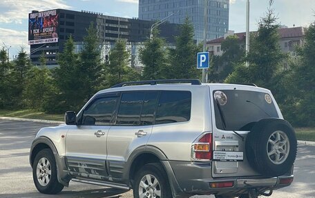 Mitsubishi Pajero III рестайлинг, 2002 год, 720 000 рублей, 4 фотография