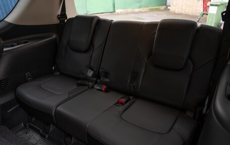 Infiniti QX56, 2013 год, 3 790 000 рублей, 27 фотография