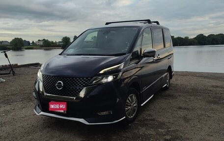 Nissan Serena IV, 2018 год, 2 250 000 рублей, 3 фотография