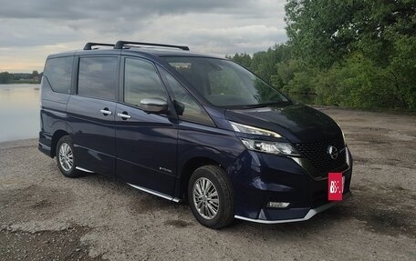 Nissan Serena IV, 2018 год, 2 250 000 рублей, 4 фотография