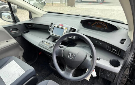 Honda Freed I, 2010 год, 750 000 рублей, 10 фотография