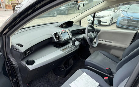 Honda Freed I, 2010 год, 750 000 рублей, 17 фотография