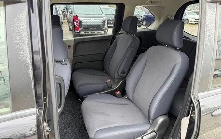 Honda Freed I, 2010 год, 750 000 рублей, 15 фотография