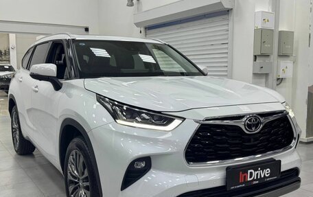 Toyota Highlander, 2026 год, 5 399 000 рублей, 3 фотография