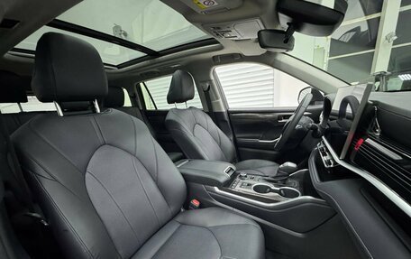 Toyota Highlander, 2026 год, 5 399 000 рублей, 10 фотография