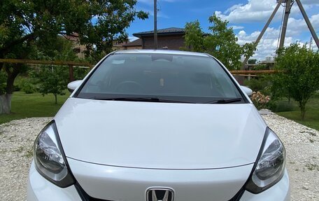 Honda Fit, 2021 год, 1 330 000 рублей, 1 фотография