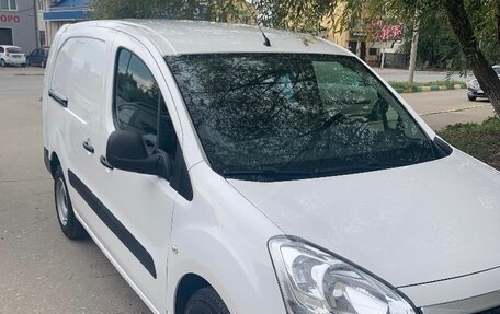Peugeot Partner II рестайлинг 2, 2021 год, 950 000 рублей, 1 фотография