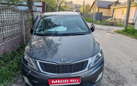KIA Rio III рестайлинг, 2013 год, 500 000 рублей, 1 фотография