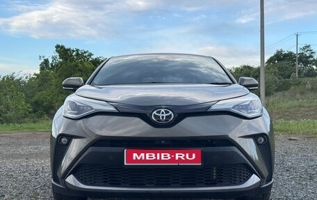 Toyota C-HR I рестайлинг, 2020 год, 1 900 000 рублей, 1 фотография