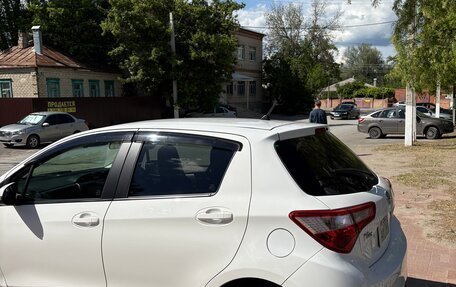 Toyota Vitz, 2017 год, 1 050 000 рублей, 6 фотография