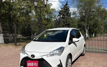 Toyota Vitz, 2017 год, 1 050 000 рублей, 3 фотография