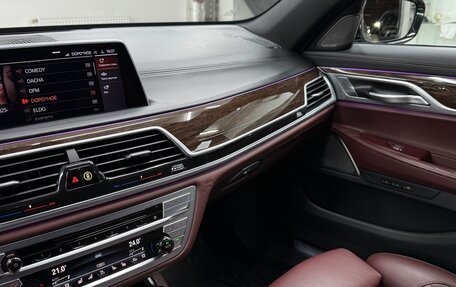 BMW 7 серия, 2022 год, 7 500 000 рублей, 19 фотография