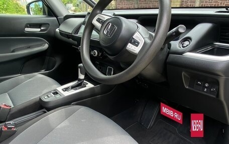 Honda Fit, 2021 год, 1 330 000 рублей, 8 фотография