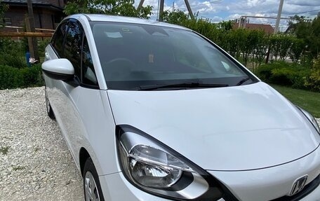Honda Fit, 2021 год, 1 330 000 рублей, 6 фотография